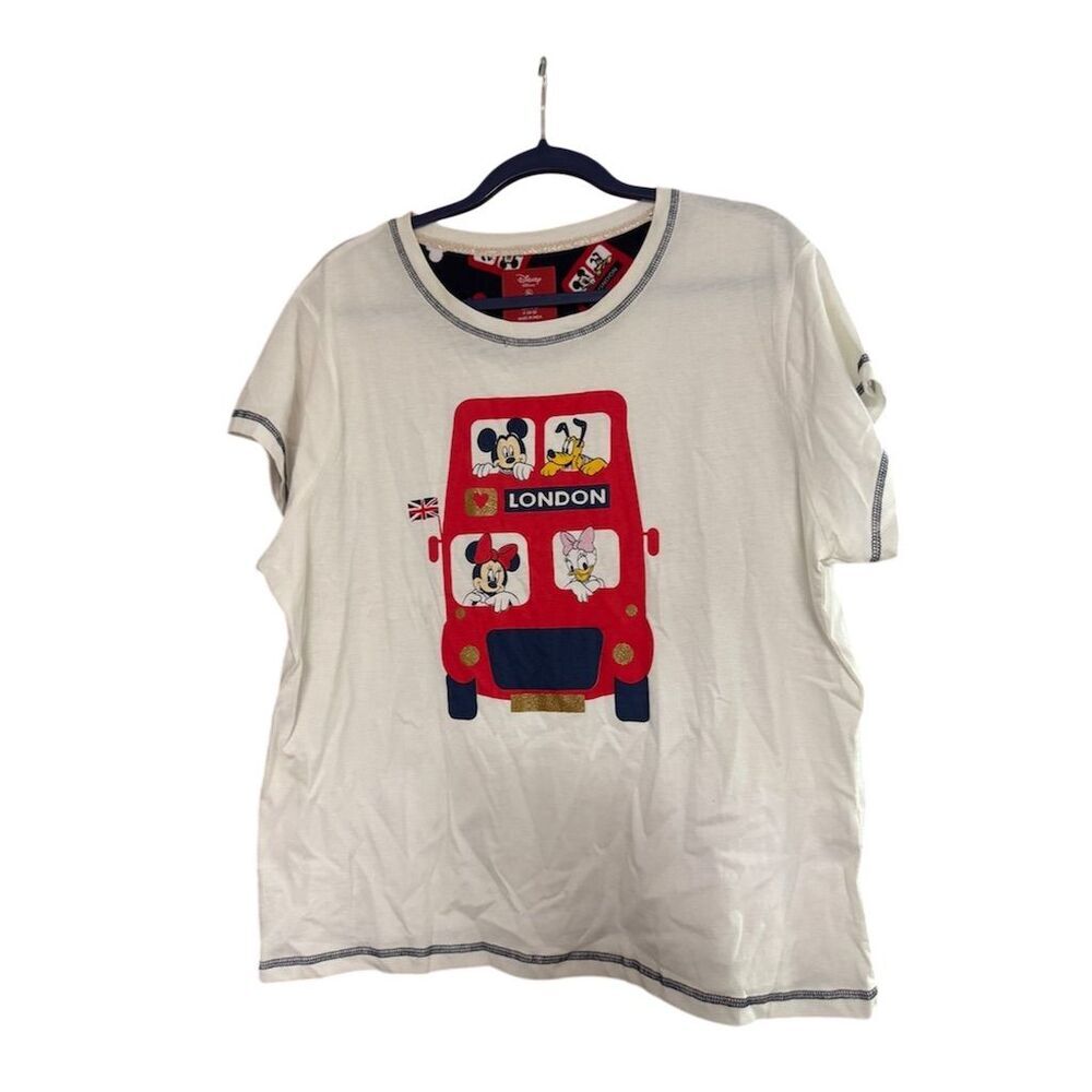 Disney Women's XL White Mickey & Minnie Mouse London Graphic T-Shirt